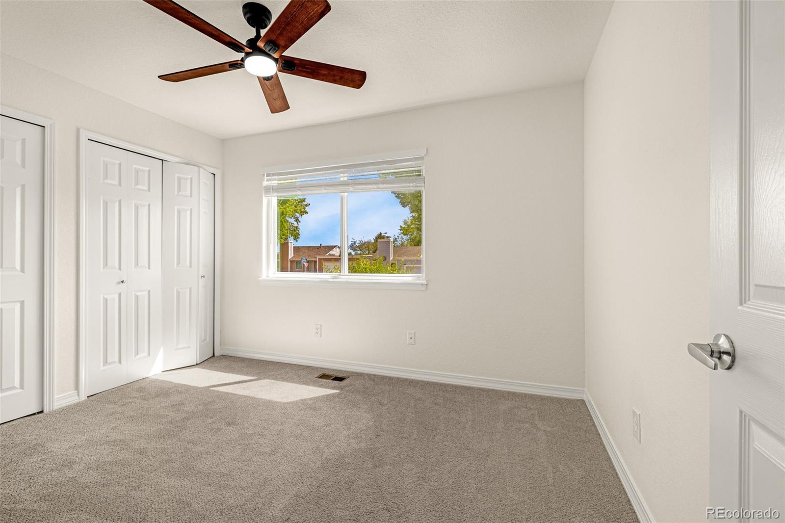 MLS Image #13 for 828  san bruno place,colorado springs, Colorado