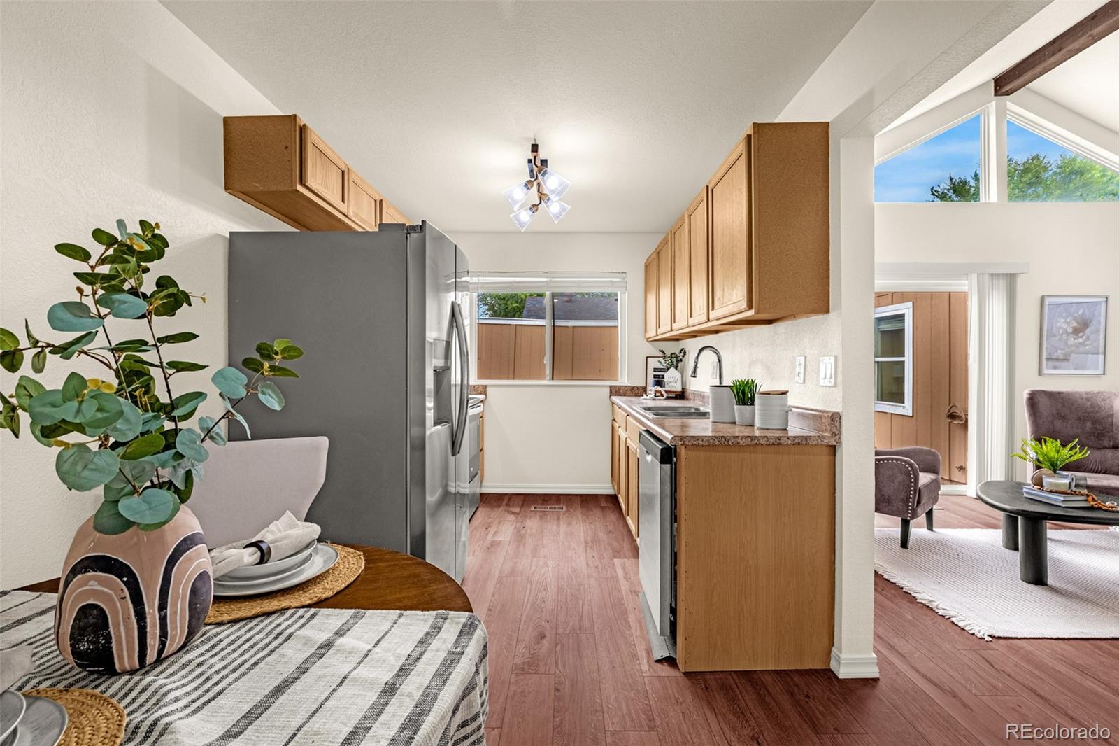 MLS Image #5 for 828  san bruno place,colorado springs, Colorado