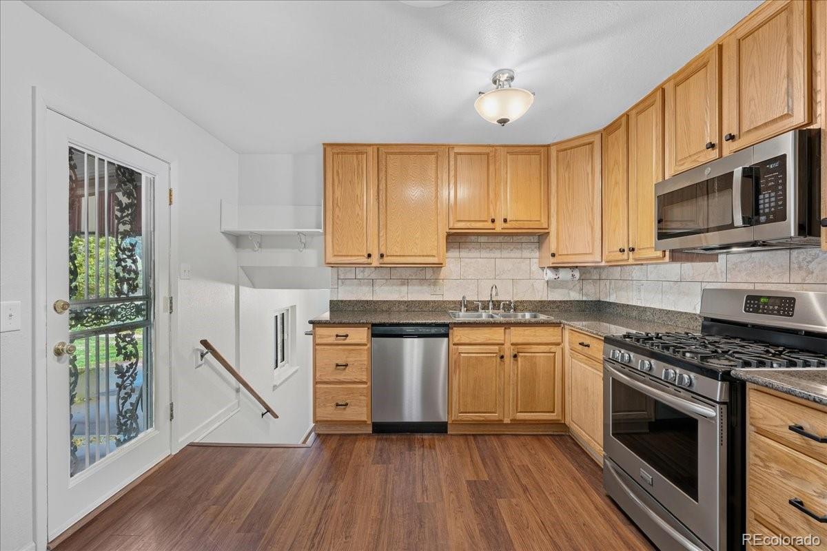 MLS Image #4 for 8061  clarkson court,denver, Colorado