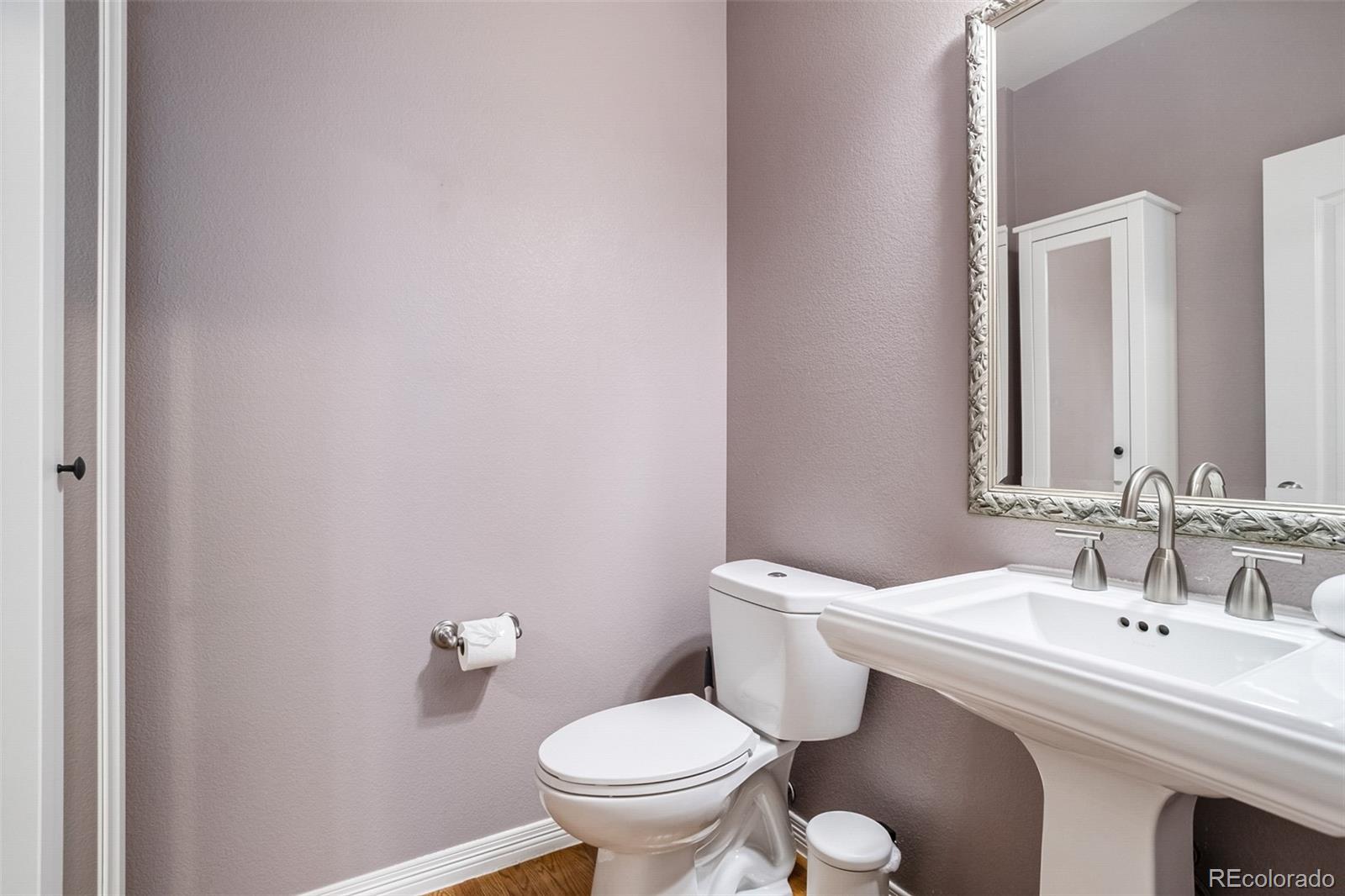 MLS Image #14 for 1770 s poplar street,denver, Colorado