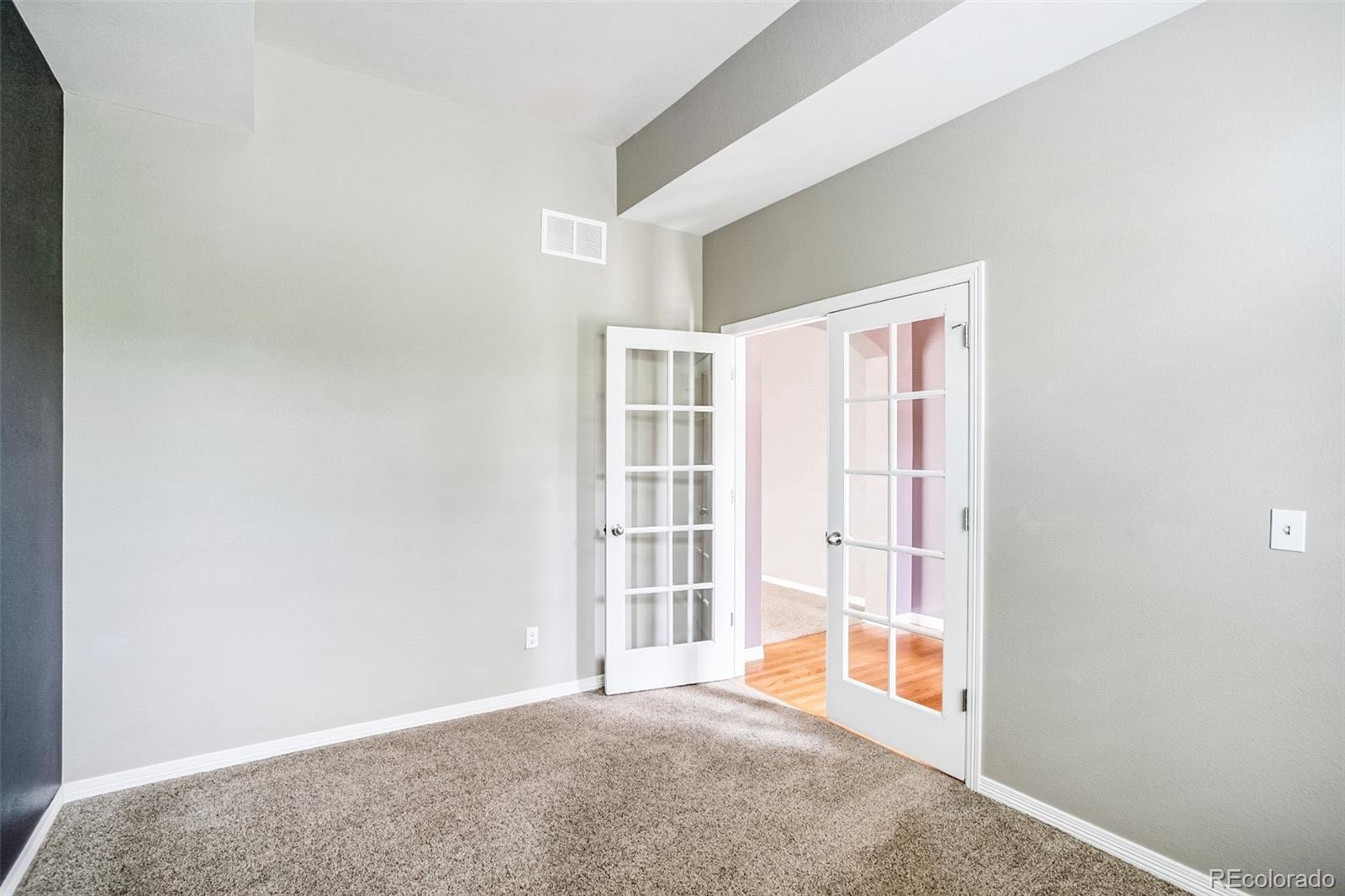 MLS Image #16 for 1770 s poplar street,denver, Colorado