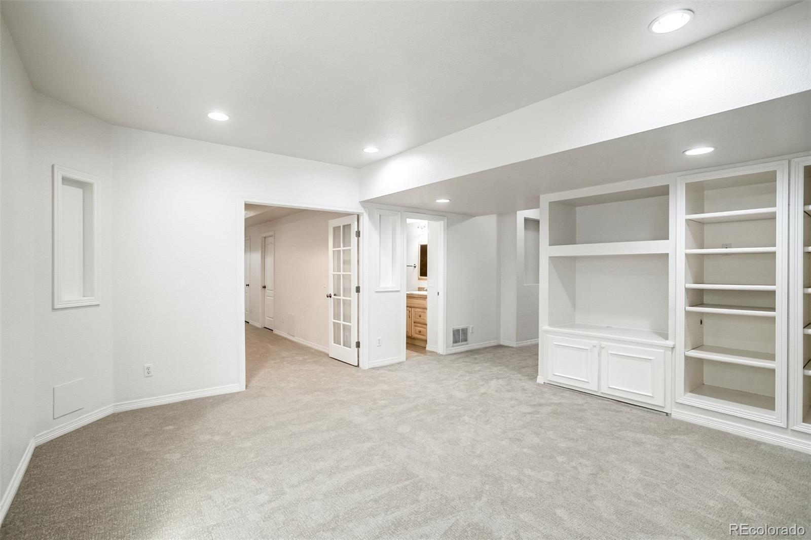 MLS Image #35 for 1770 s poplar street,denver, Colorado