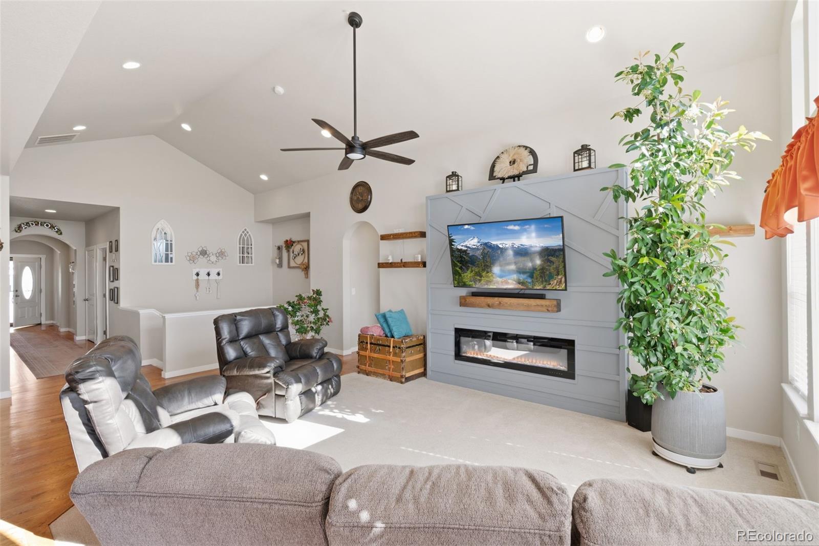 MLS Image #16 for 620  remington drive,hudson, Colorado