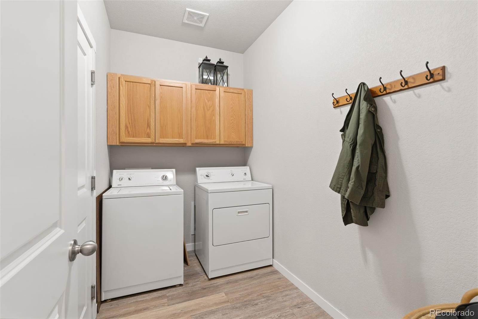 MLS Image #19 for 620  remington drive,hudson, Colorado