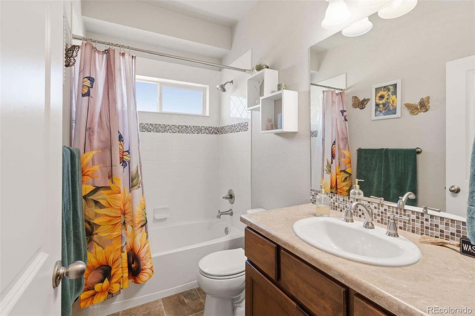 MLS Image #22 for 620  remington drive,hudson, Colorado
