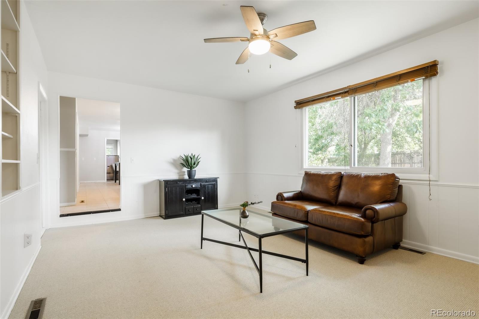 MLS Image #11 for 7970 s poplar way,centennial, Colorado