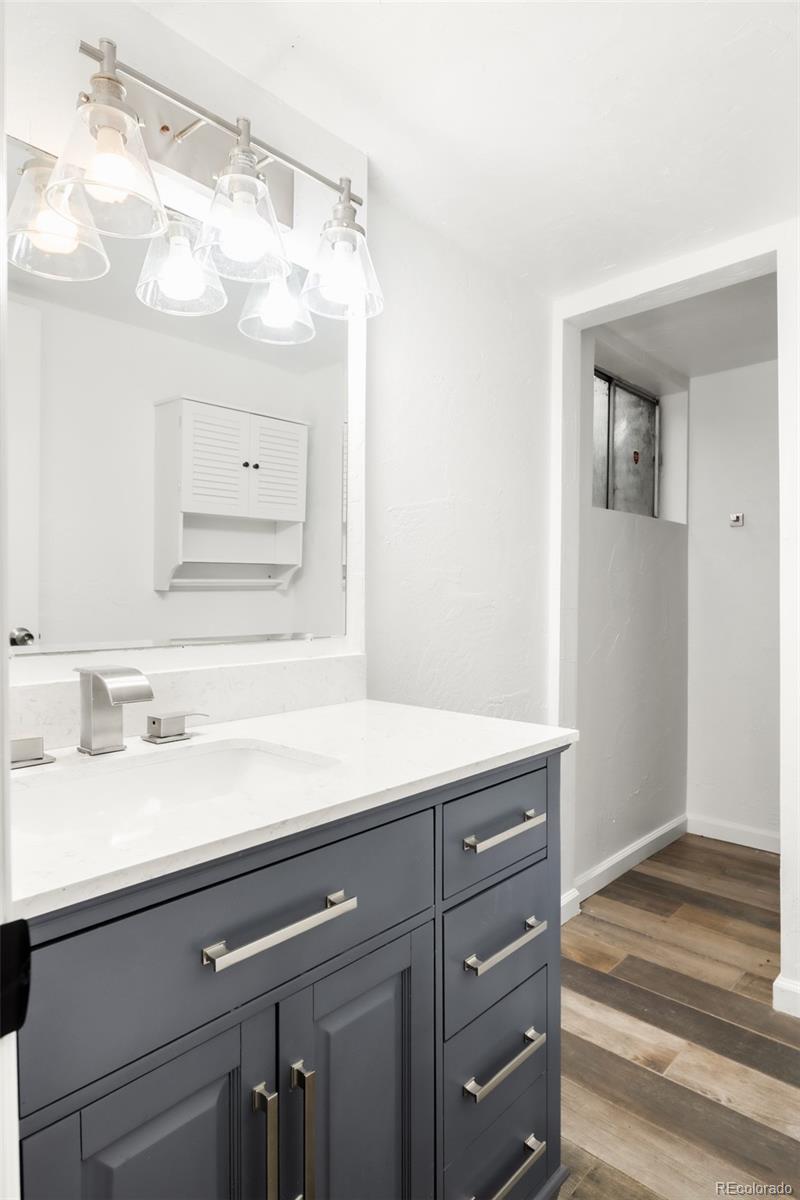 MLS Image #32 for 7970 s poplar way,centennial, Colorado