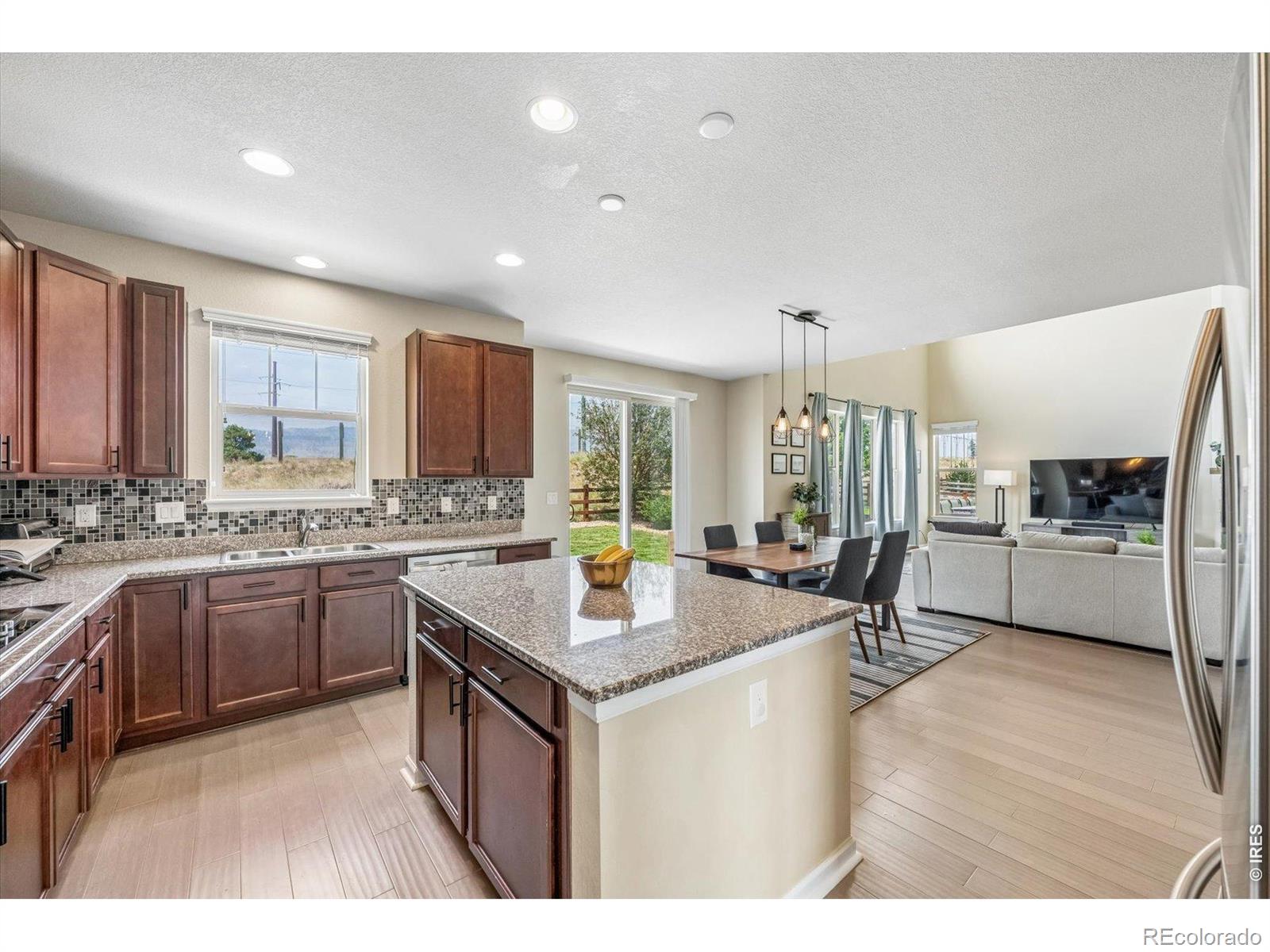 MLS Image #3 for 8787  gore street,arvada, Colorado