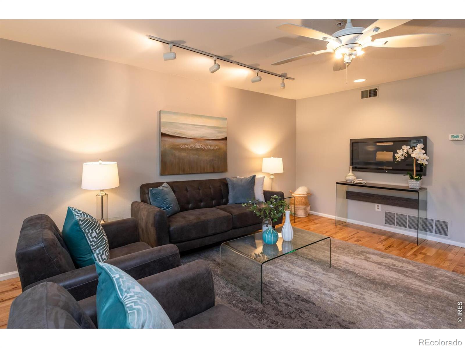 MLS Image #9 for 935  broadway ,boulder, Colorado