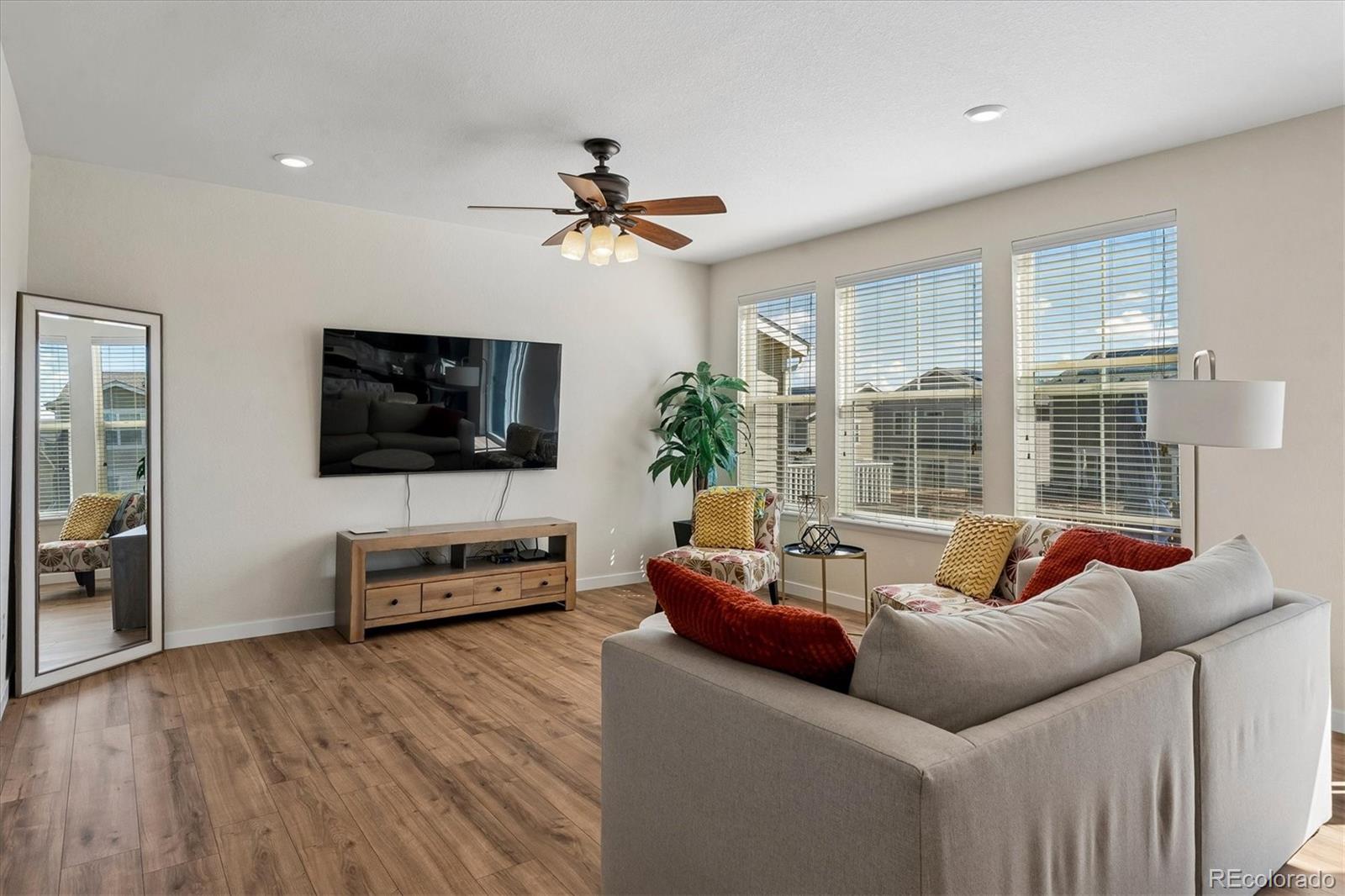 MLS Image #2 for 15062  chicago street,parker, Colorado