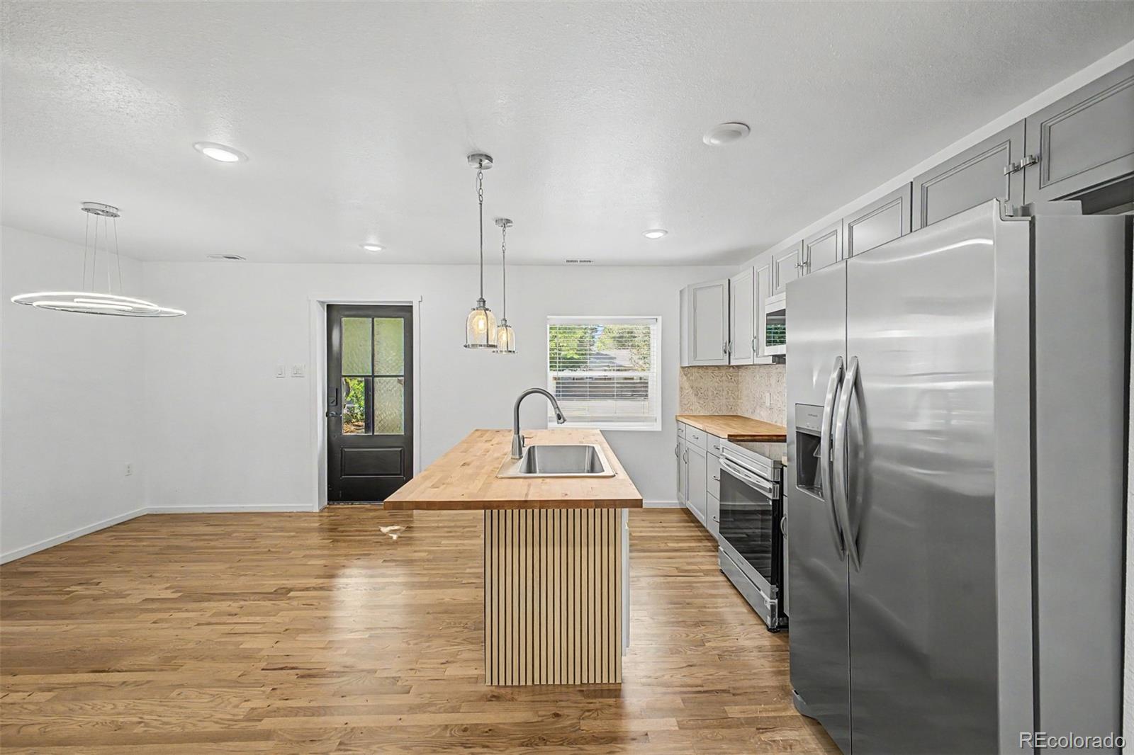 MLS Image #12 for 1926  xenia street,denver, Colorado