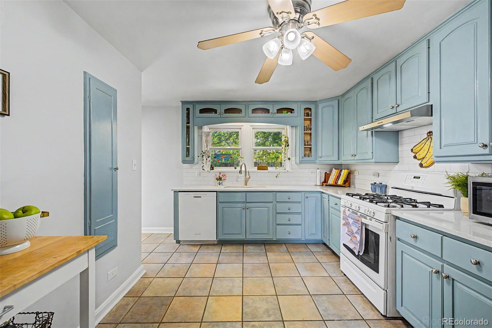 MLS Image #9 for 6790 w 48th avenue,wheat ridge, Colorado