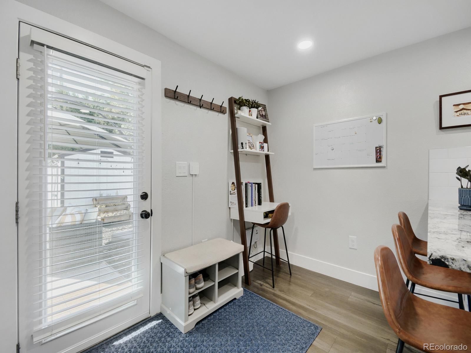 MLS Image #10 for 3065  holly street,denver, Colorado