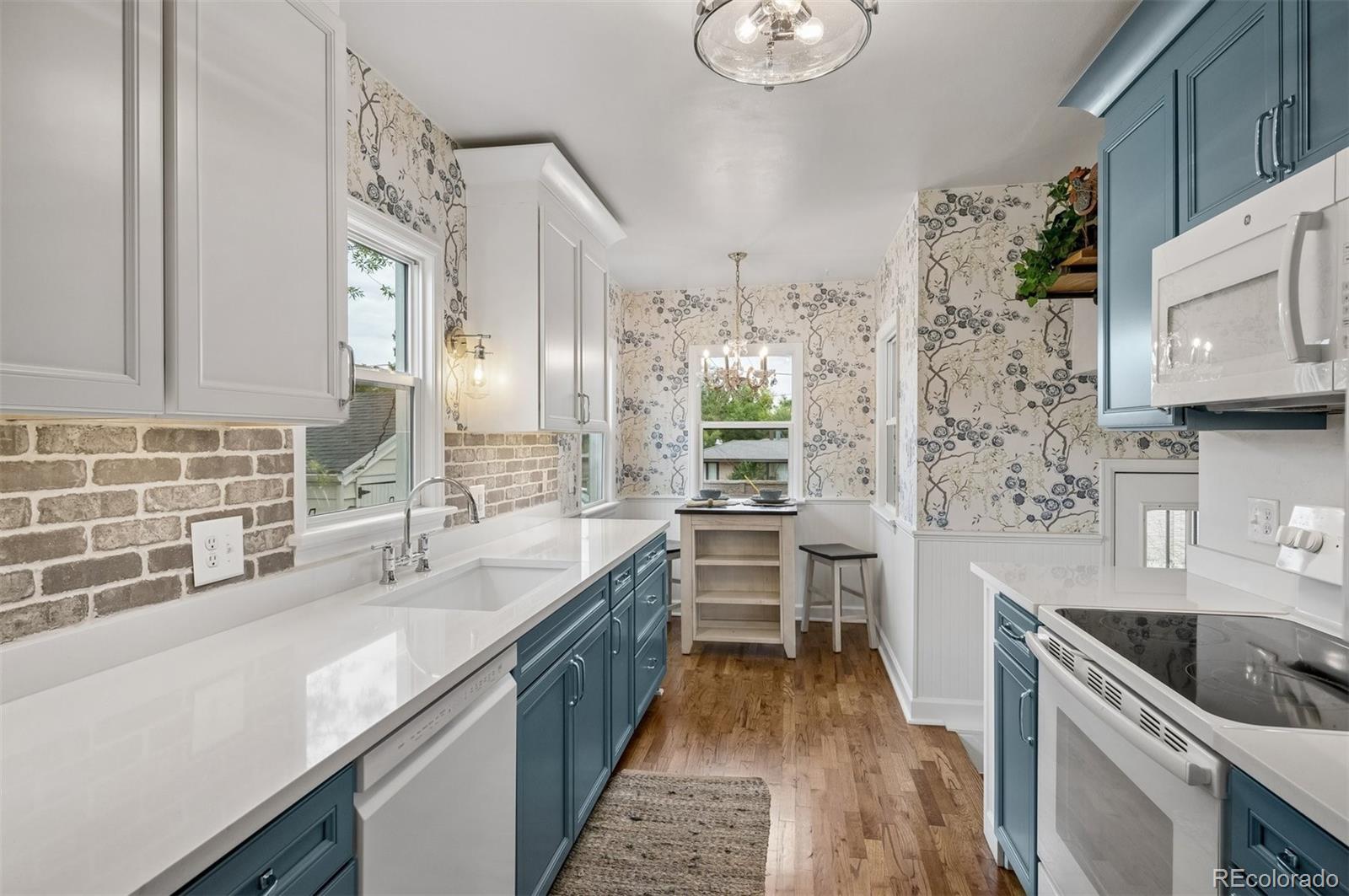 MLS Image #5 for 9555 w 6th avenue,lakewood, Colorado