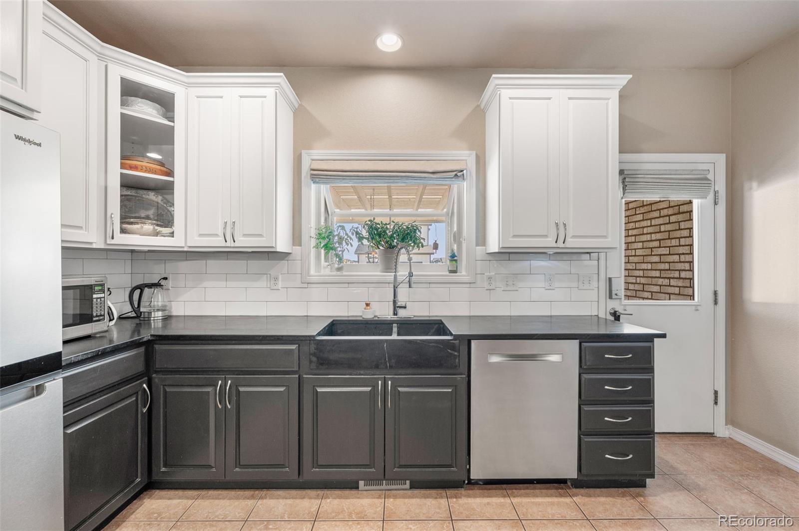 MLS Image #12 for 204  hubbell street,berthoud, Colorado