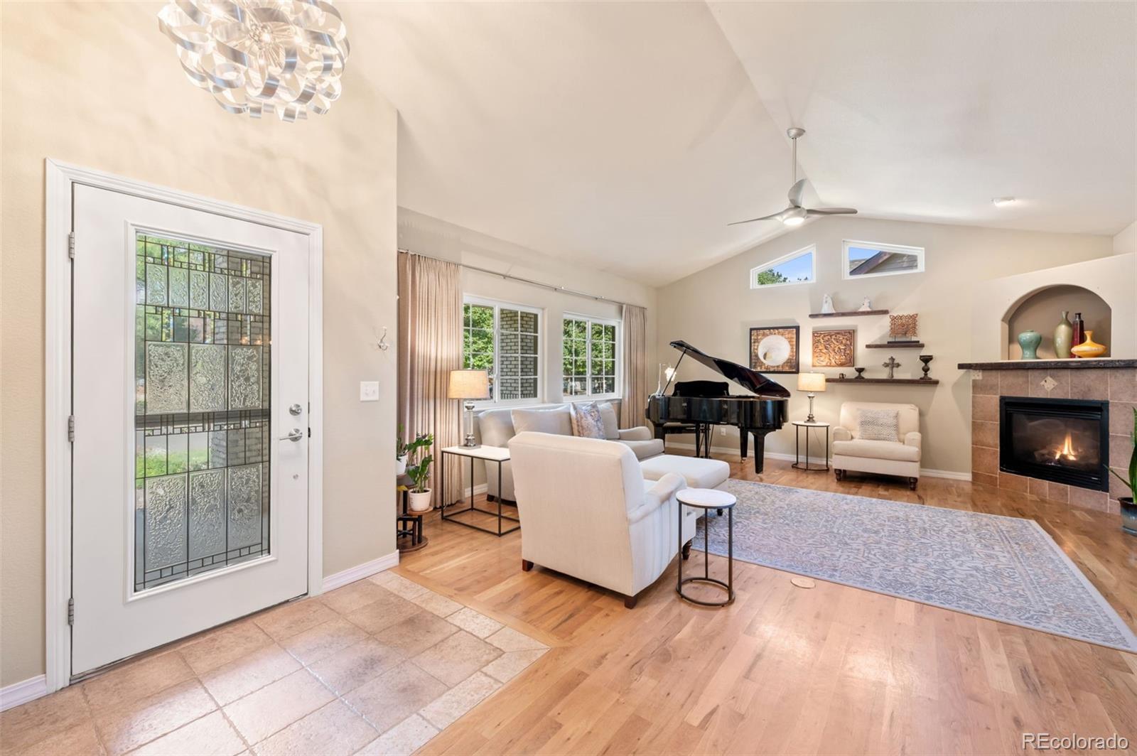 MLS Image #2 for 204  hubbell street,berthoud, Colorado
