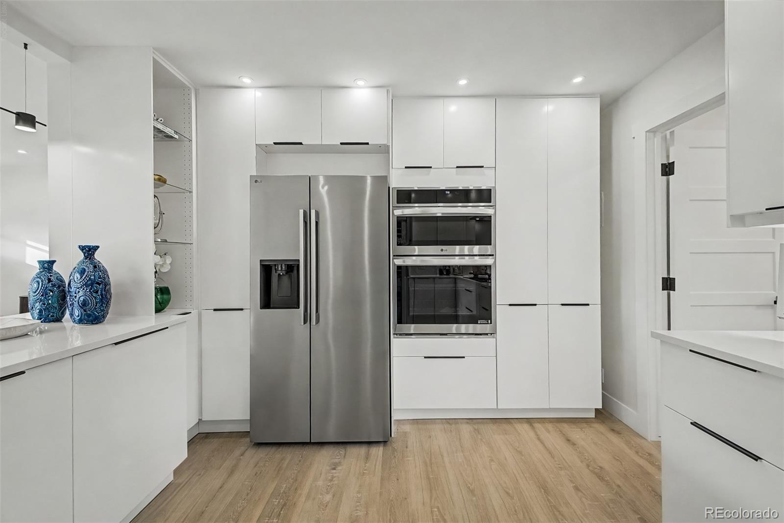 MLS Image #14 for 1450 s glencoe street,denver, Colorado