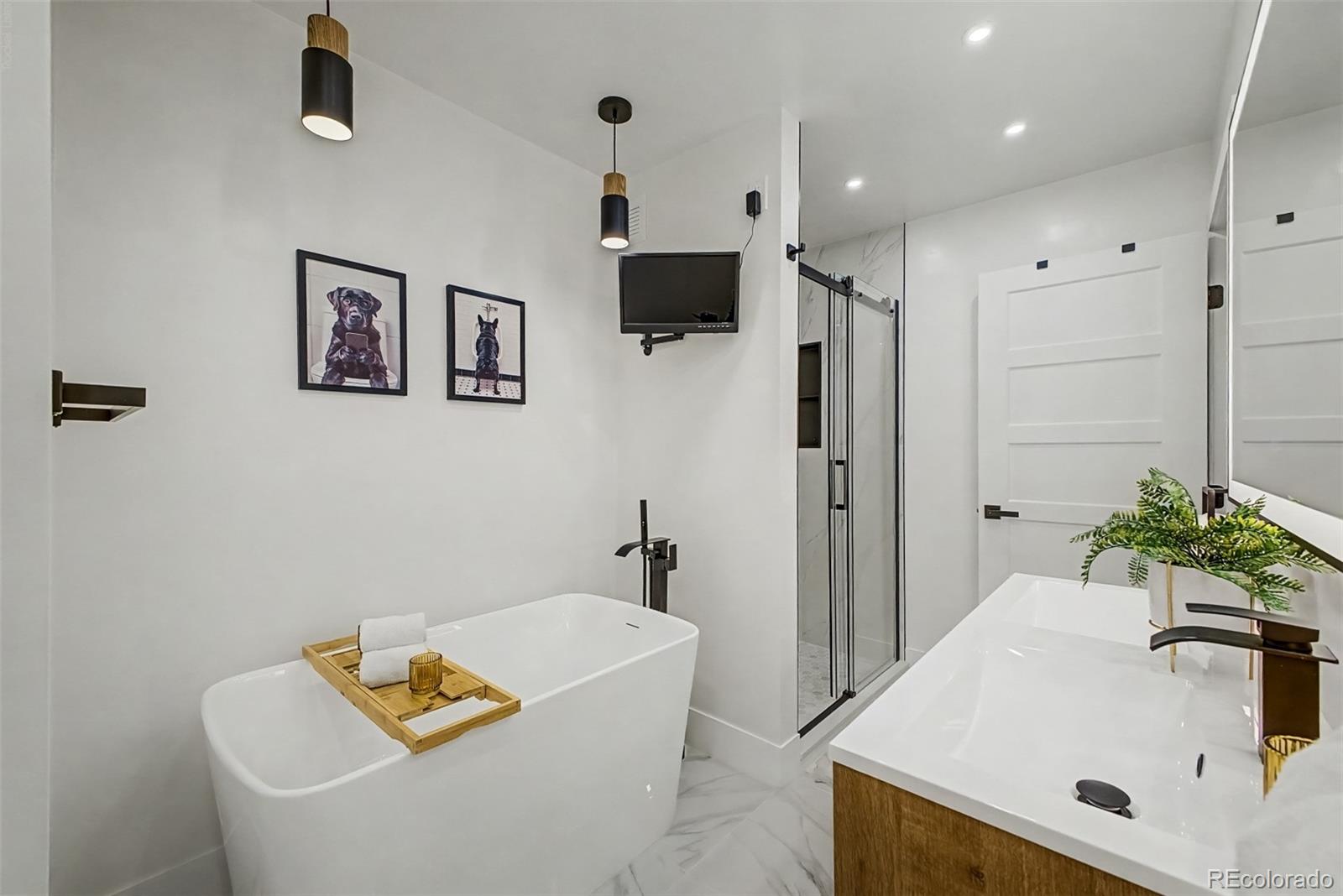 MLS Image #28 for 1450 s glencoe street,denver, Colorado