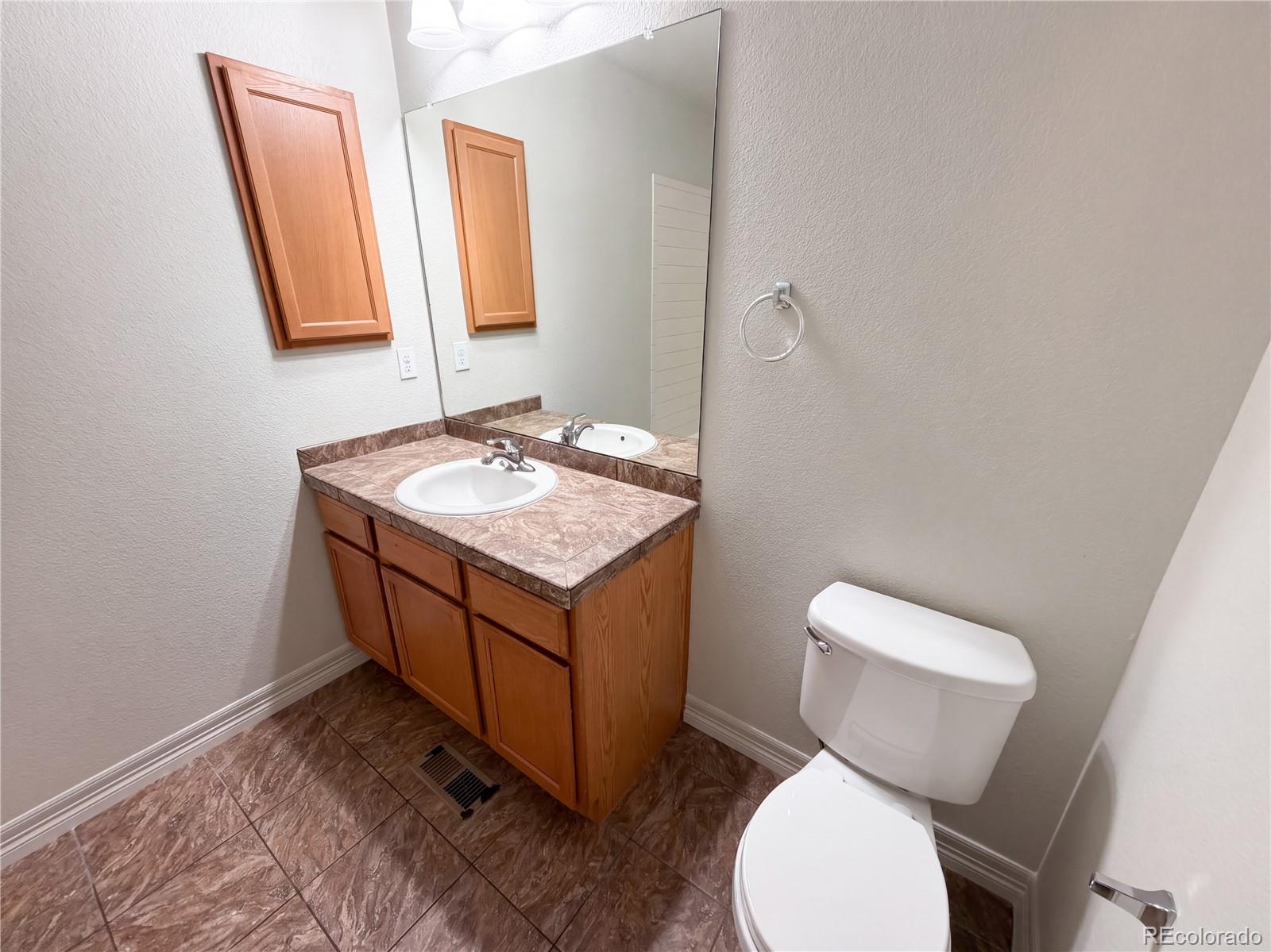 MLS Image #22 for 2084  basil street,strasburg, Colorado