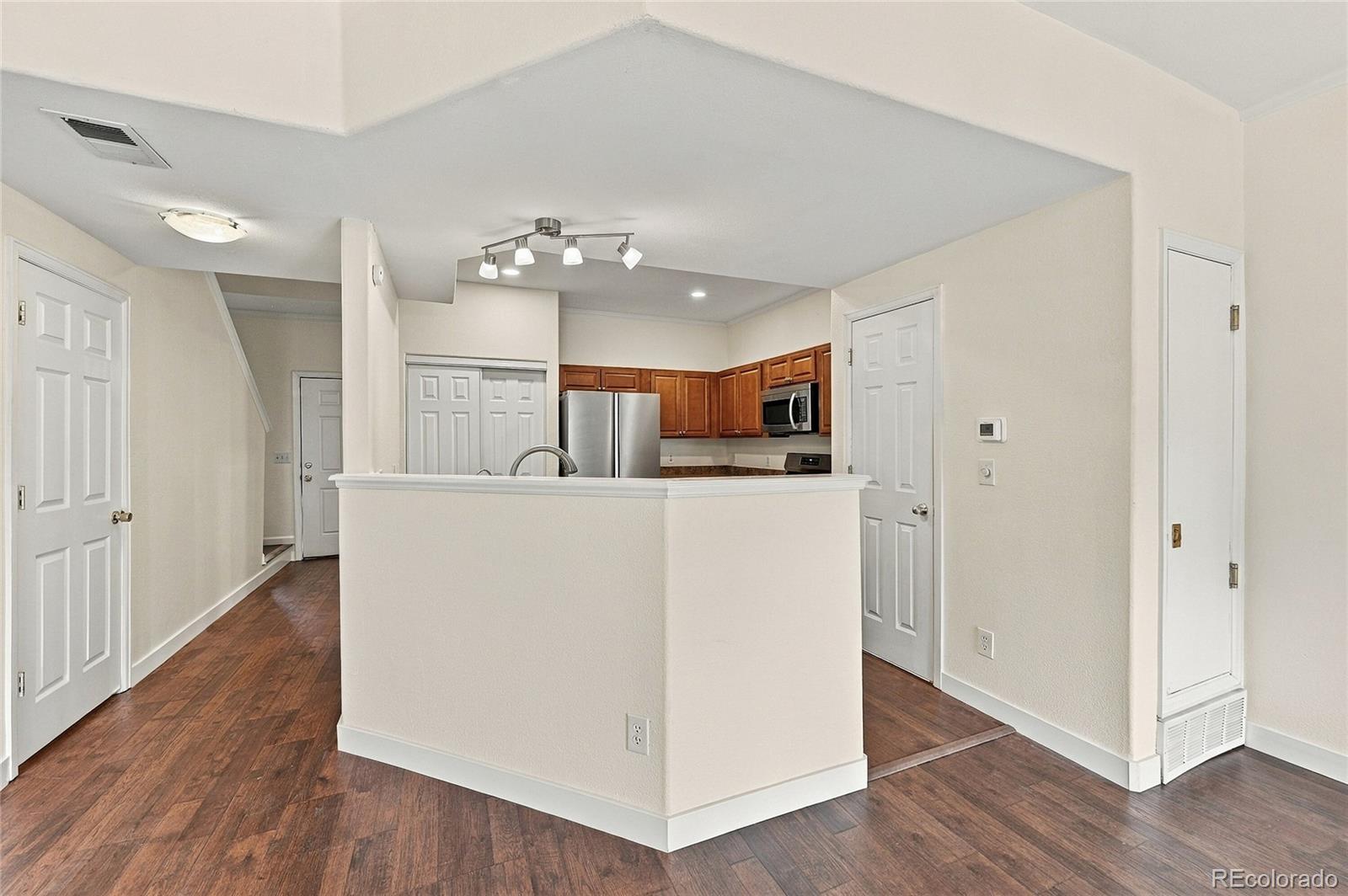 MLS Image #11 for 9068  gale boulevard,thornton, Colorado