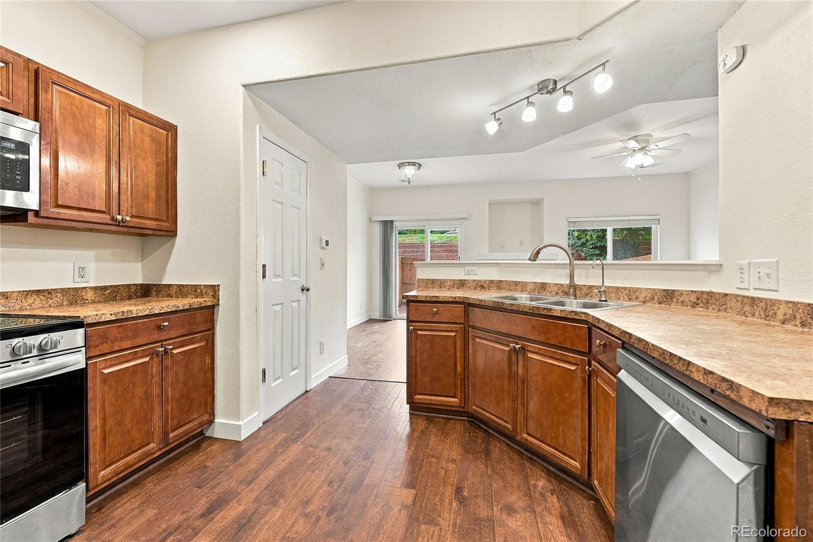 MLS Image #15 for 9068  gale boulevard,thornton, Colorado