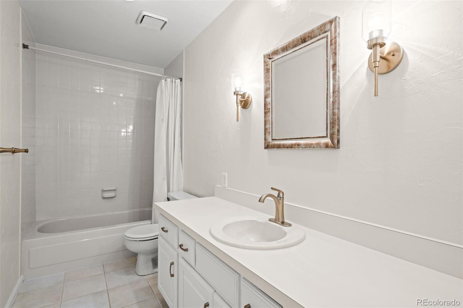 MLS Image #31 for 5694 s laredo street,centennial, Colorado