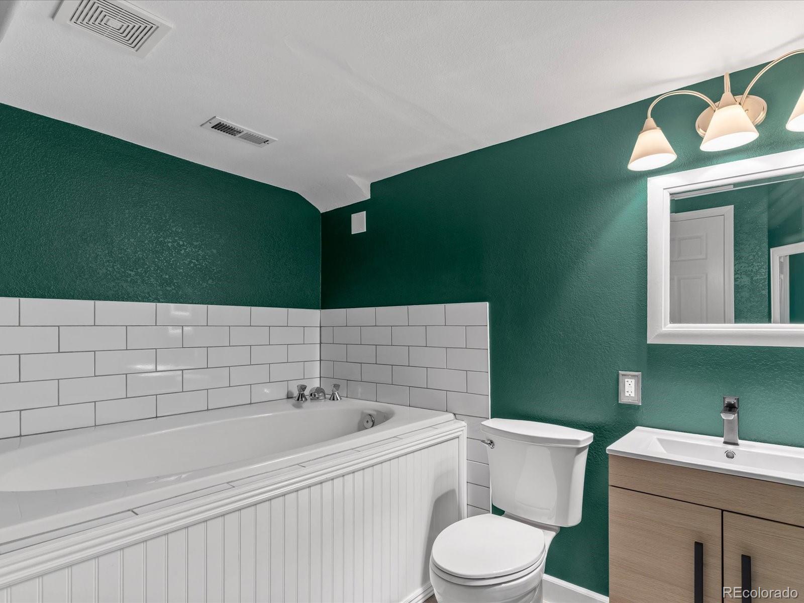 MLS Image #23 for 9797  falcon lane,littleton, Colorado
