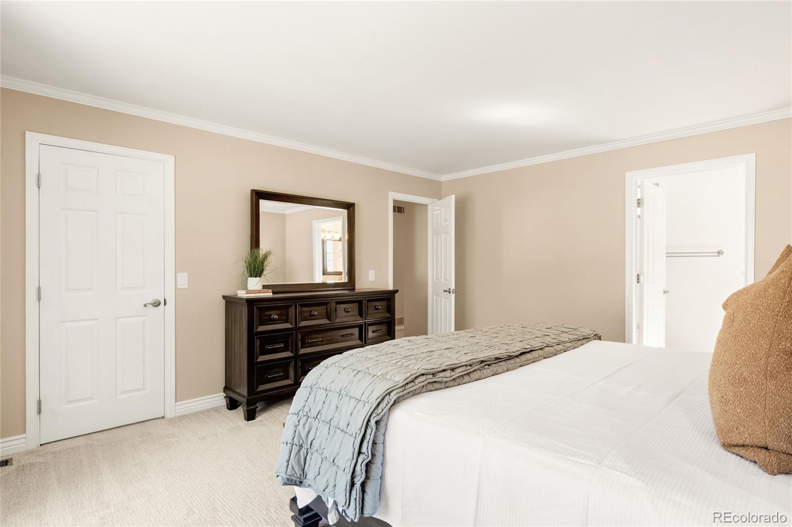 MLS Image #17 for 6156 e euclid avenue,centennial, Colorado