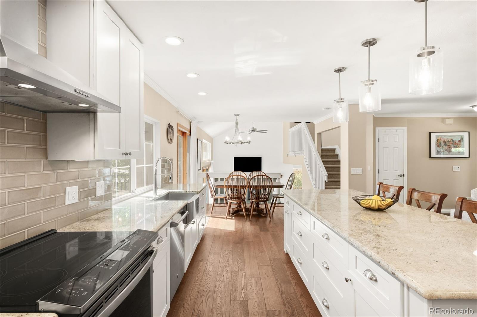 MLS Image #4 for 6156 e euclid avenue,centennial, Colorado