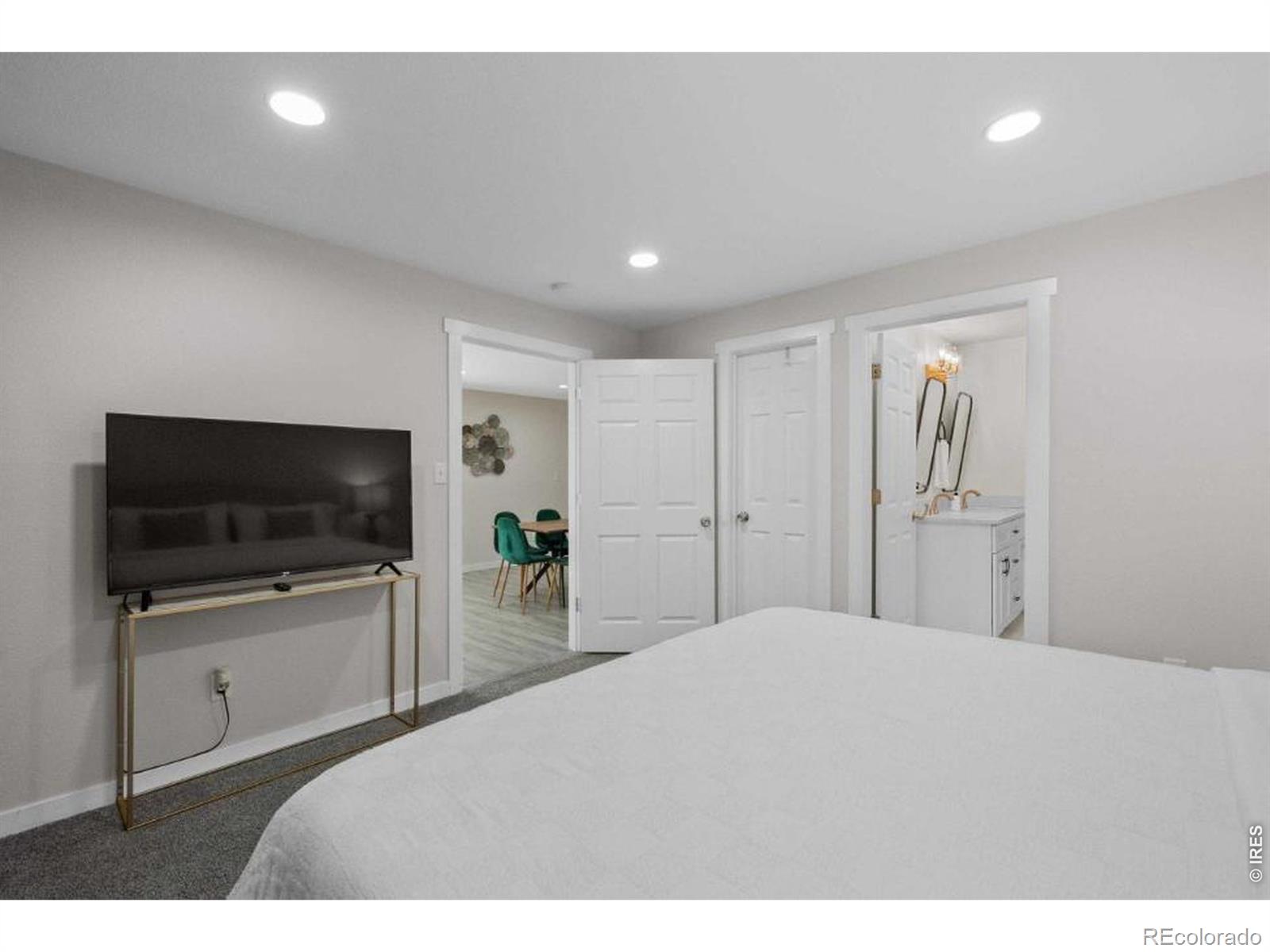 MLS Image #11 for 5330  johnson street,arvada, Colorado