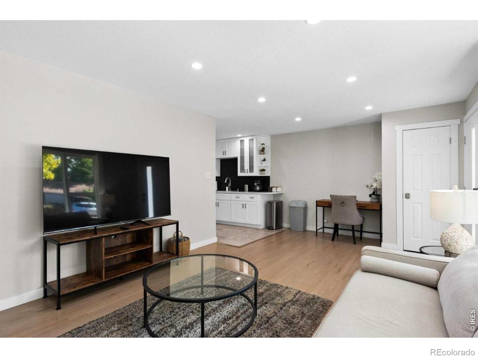 MLS Image #3 for 5330  johnson street,arvada, Colorado