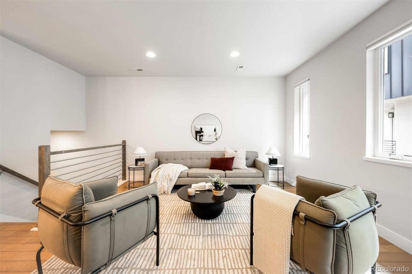MLS Image #10 for 1171 n birch street,denver, Colorado
