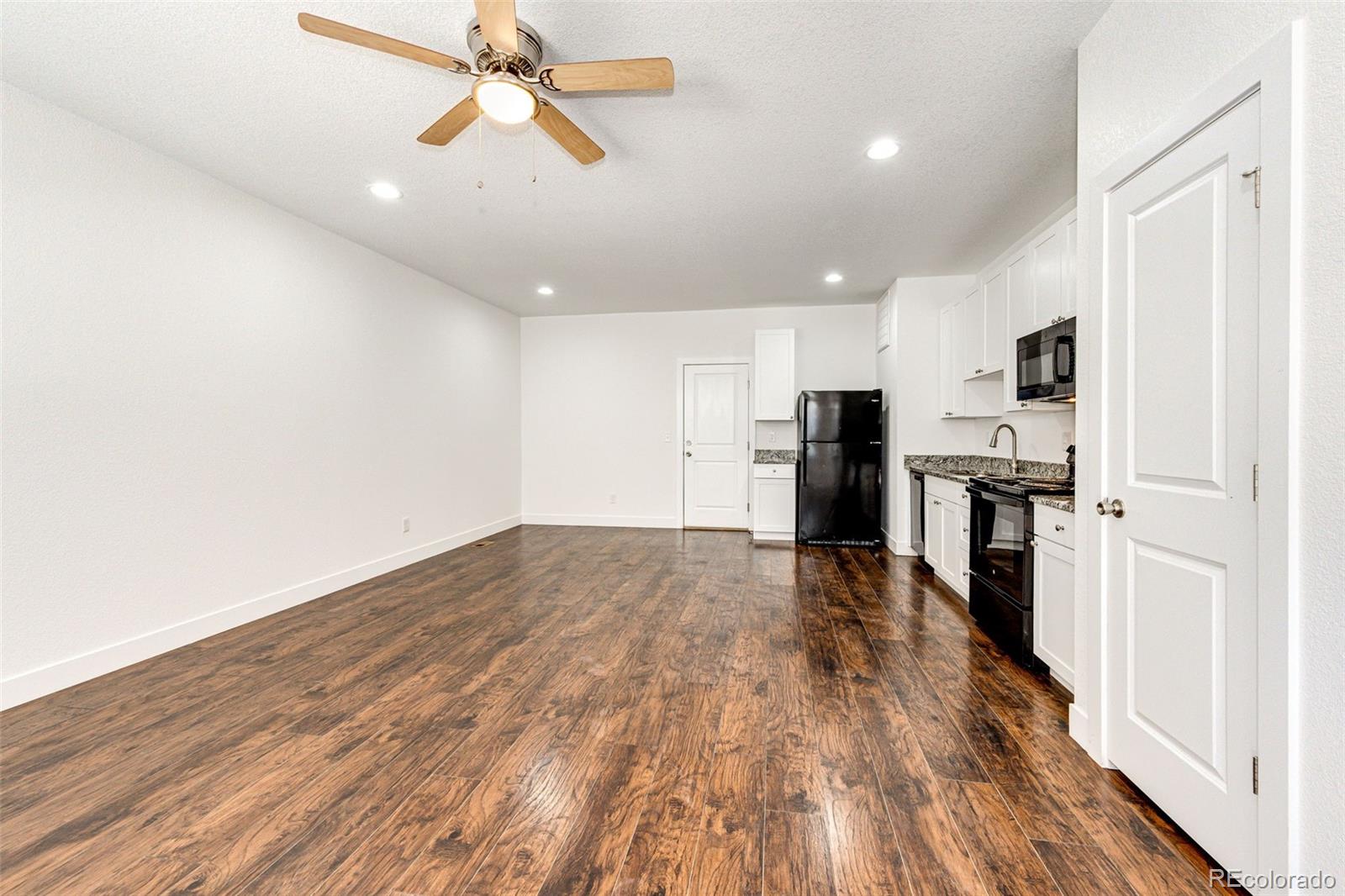MLS Image #10 for 338 s 4th court,deer trail, Colorado