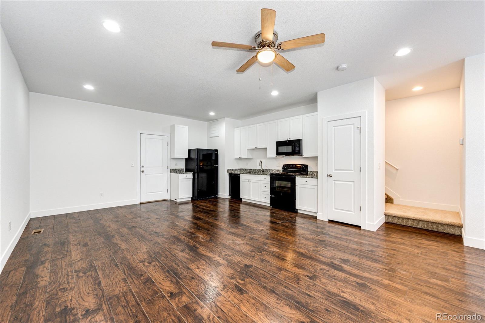 MLS Image #15 for 338 s 4th court,deer trail, Colorado