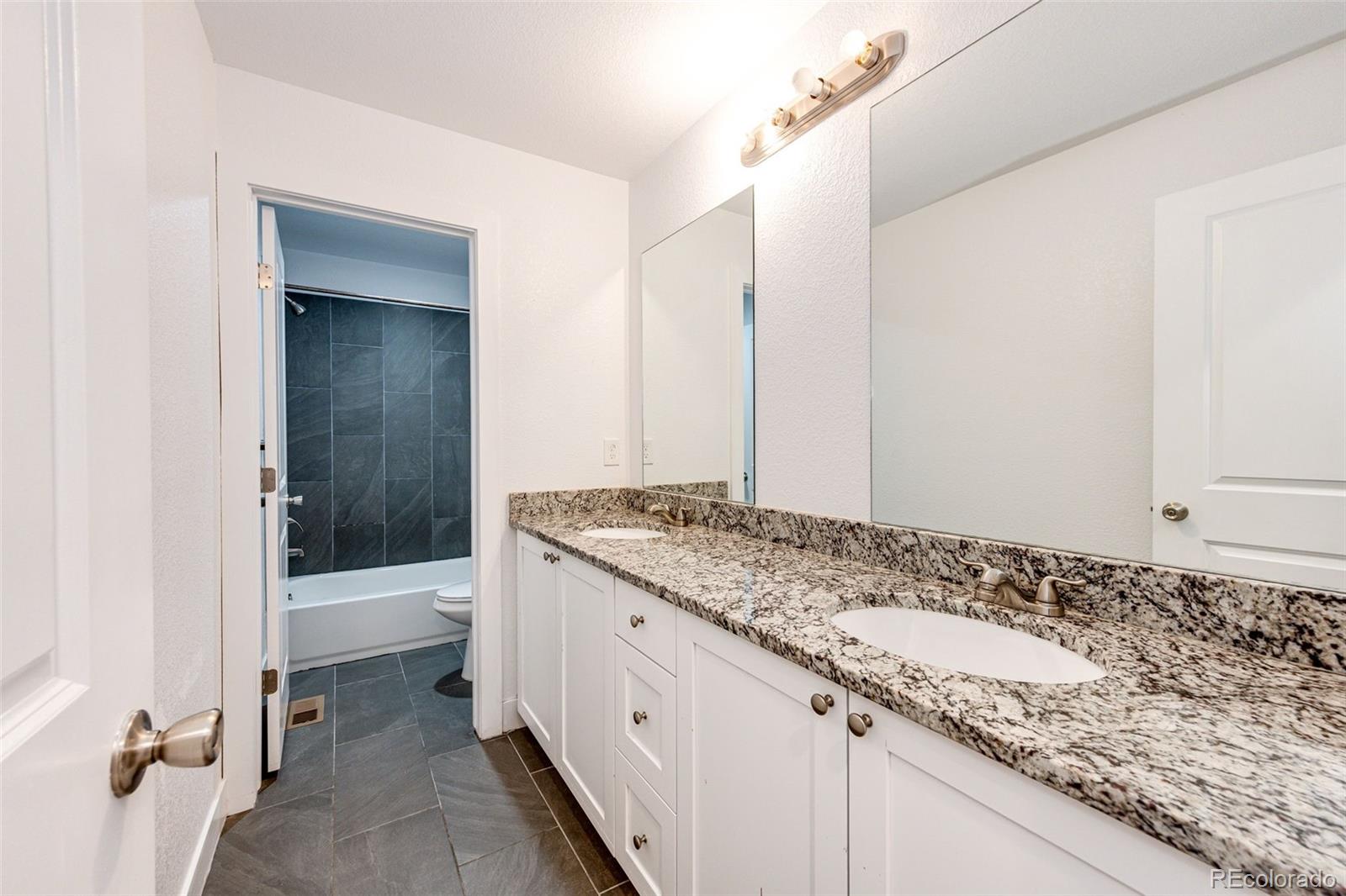 MLS Image #21 for 338 s 4th court,deer trail, Colorado