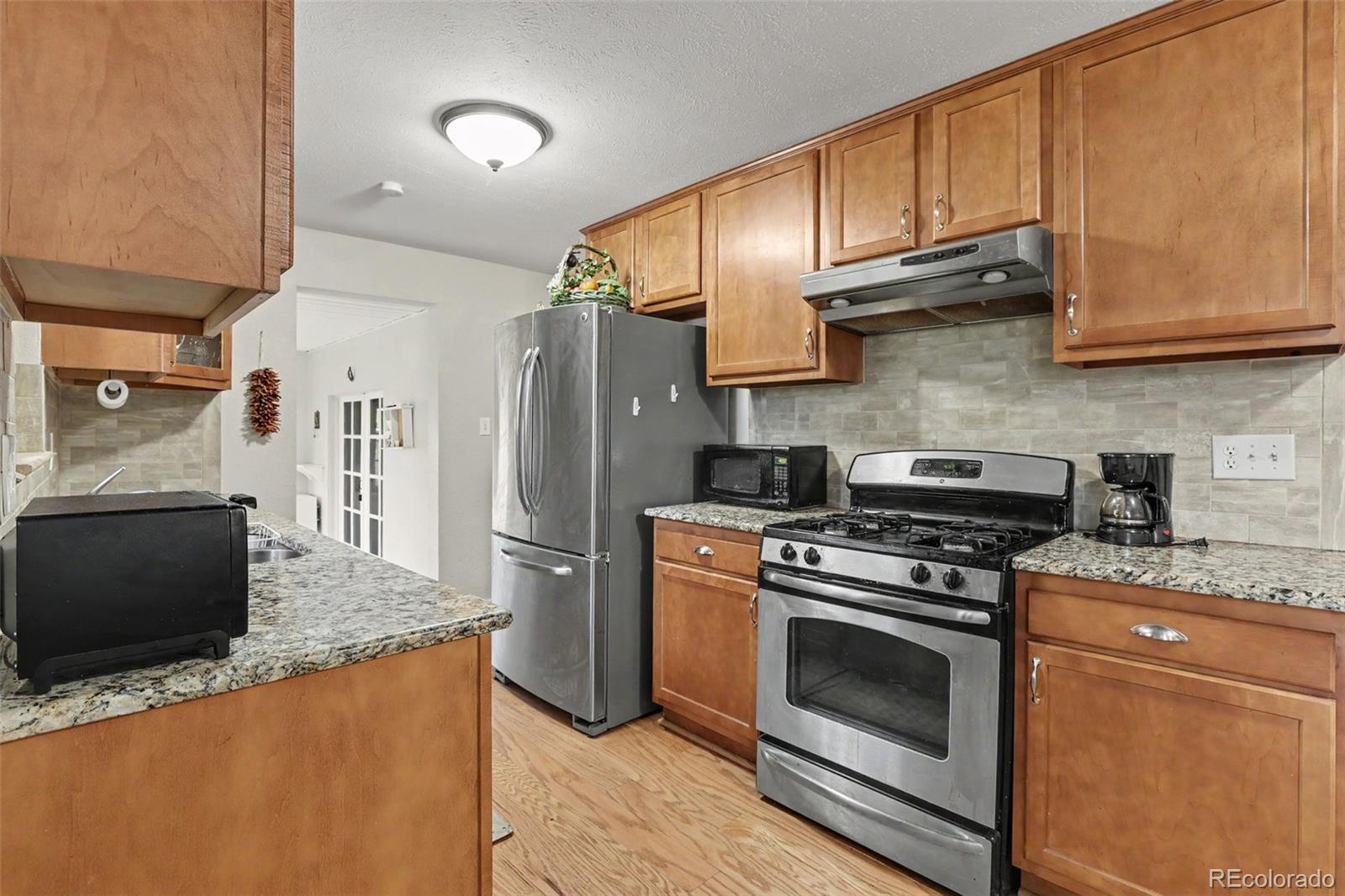 MLS Image #8 for 7309 w 74th avenue,arvada, Colorado