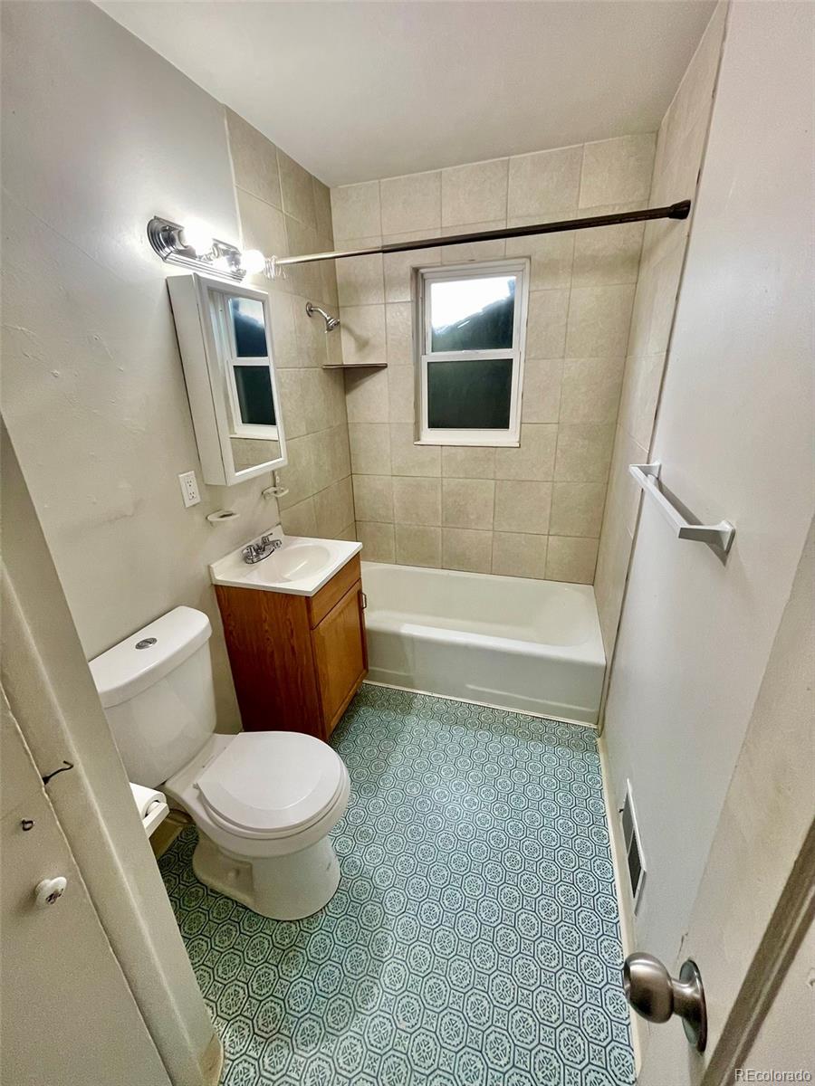 MLS Image #8 for 1735 s vallejo street,denver, Colorado
