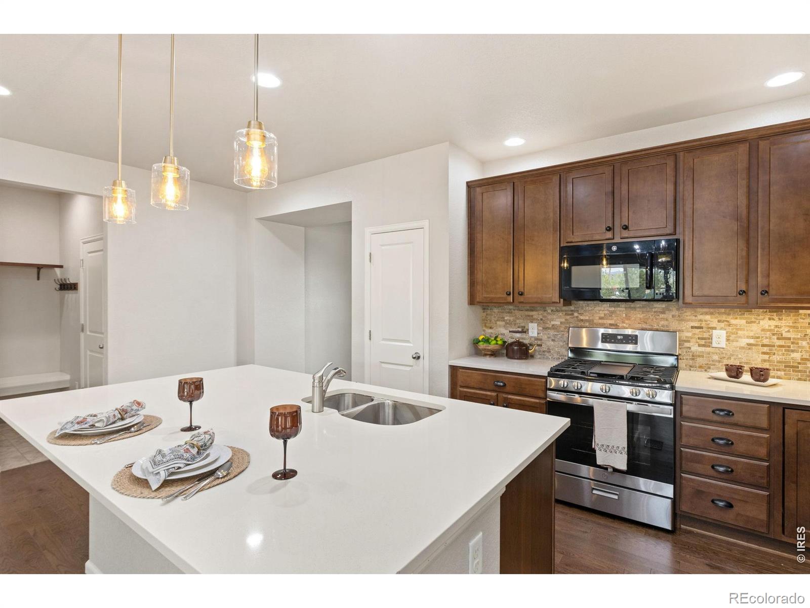 MLS Image #12 for 1880  los cabos drive,windsor, Colorado