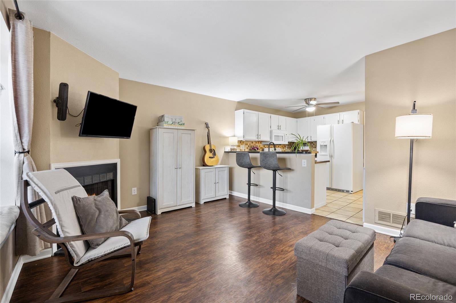 MLS Image #4 for 17478 e rice circle,aurora, Colorado