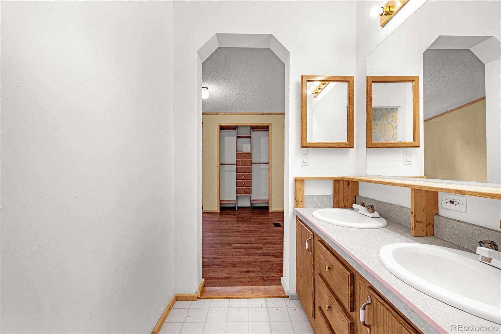 MLS Image #12 for 22  silver trail,florissant, Colorado