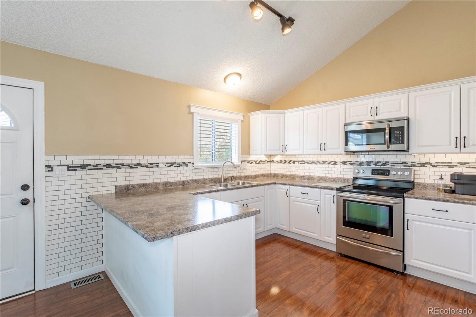 MLS Image #5 for 1148 s newland place,lakewood, Colorado