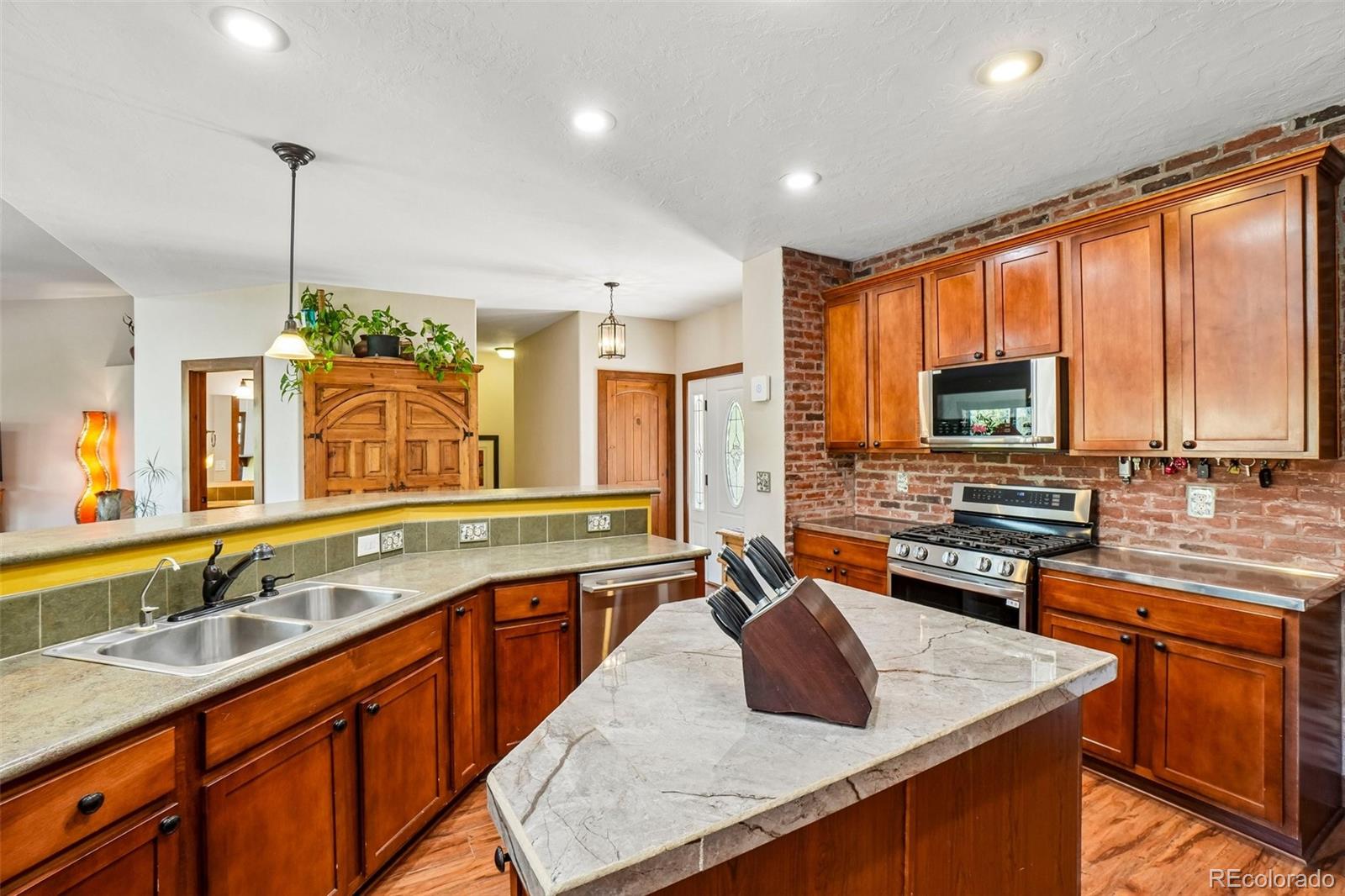 MLS Image #14 for 33400  retrievers trail,golden, Colorado