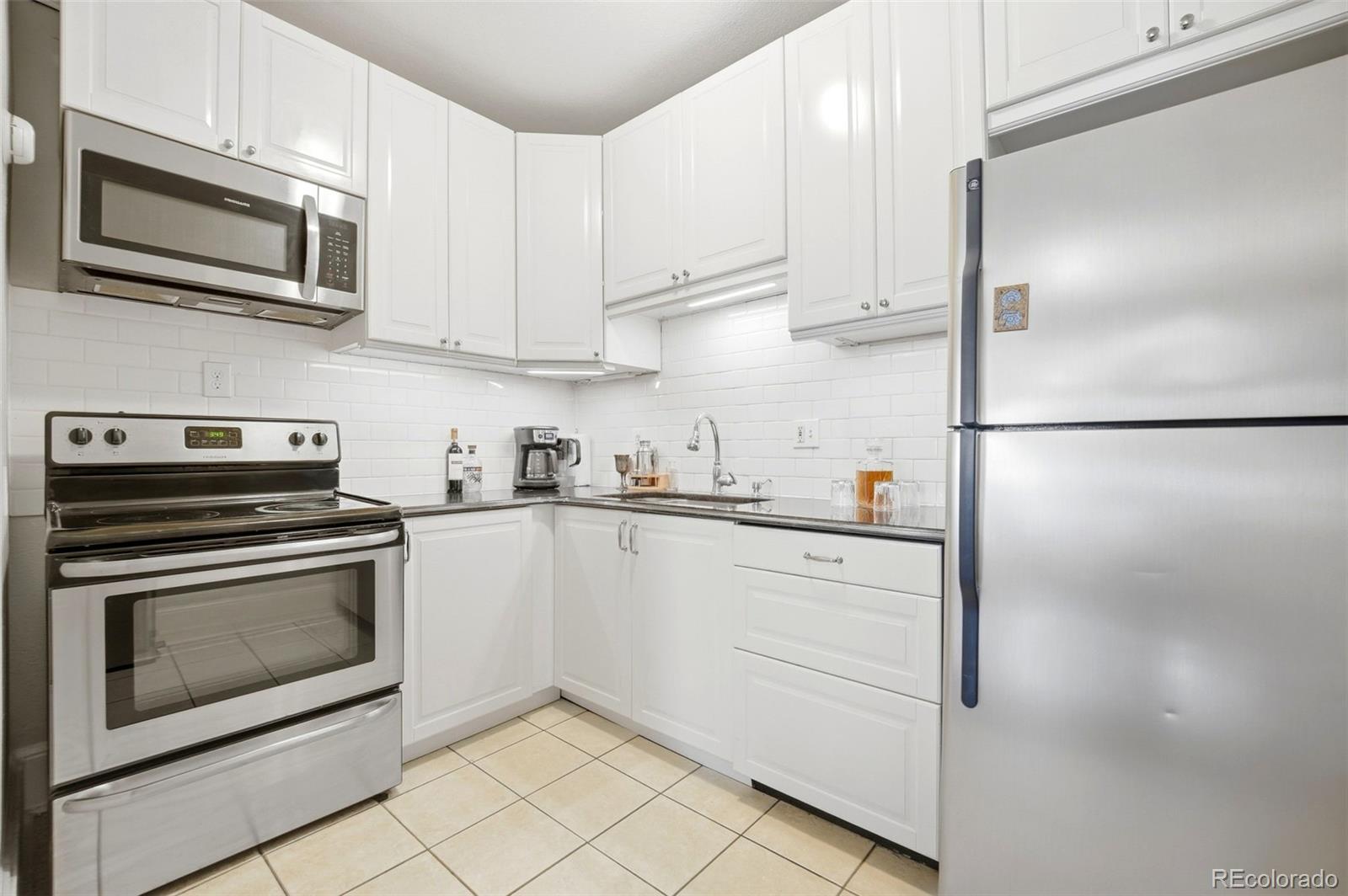 MLS Image #7 for 521 e 14th avenue 18,denver, Colorado