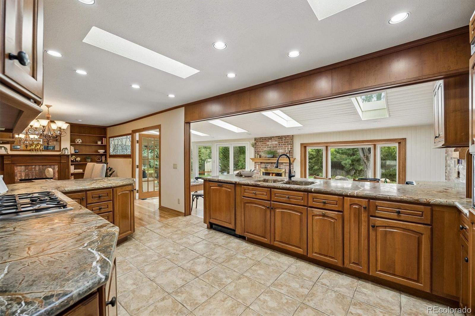 MLS Image #8 for 4442 s yosemite court,greenwood village, Colorado