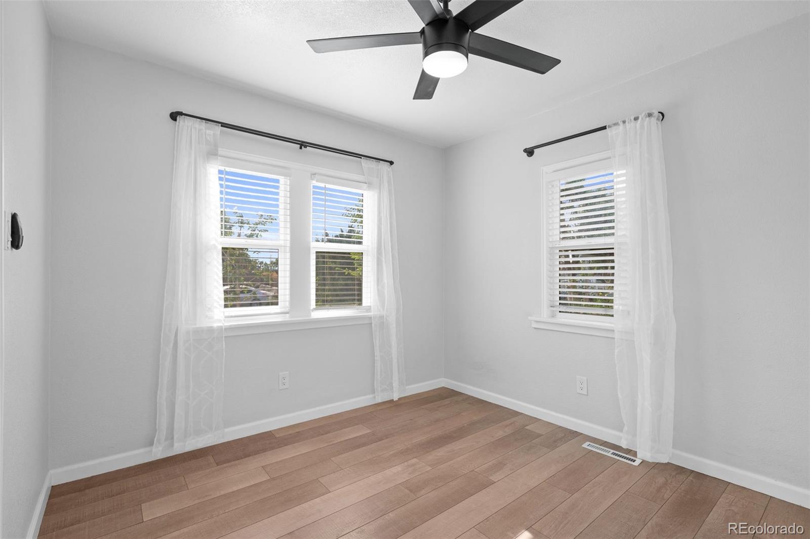 MLS Image #15 for 5062  fillmore street,denver, Colorado