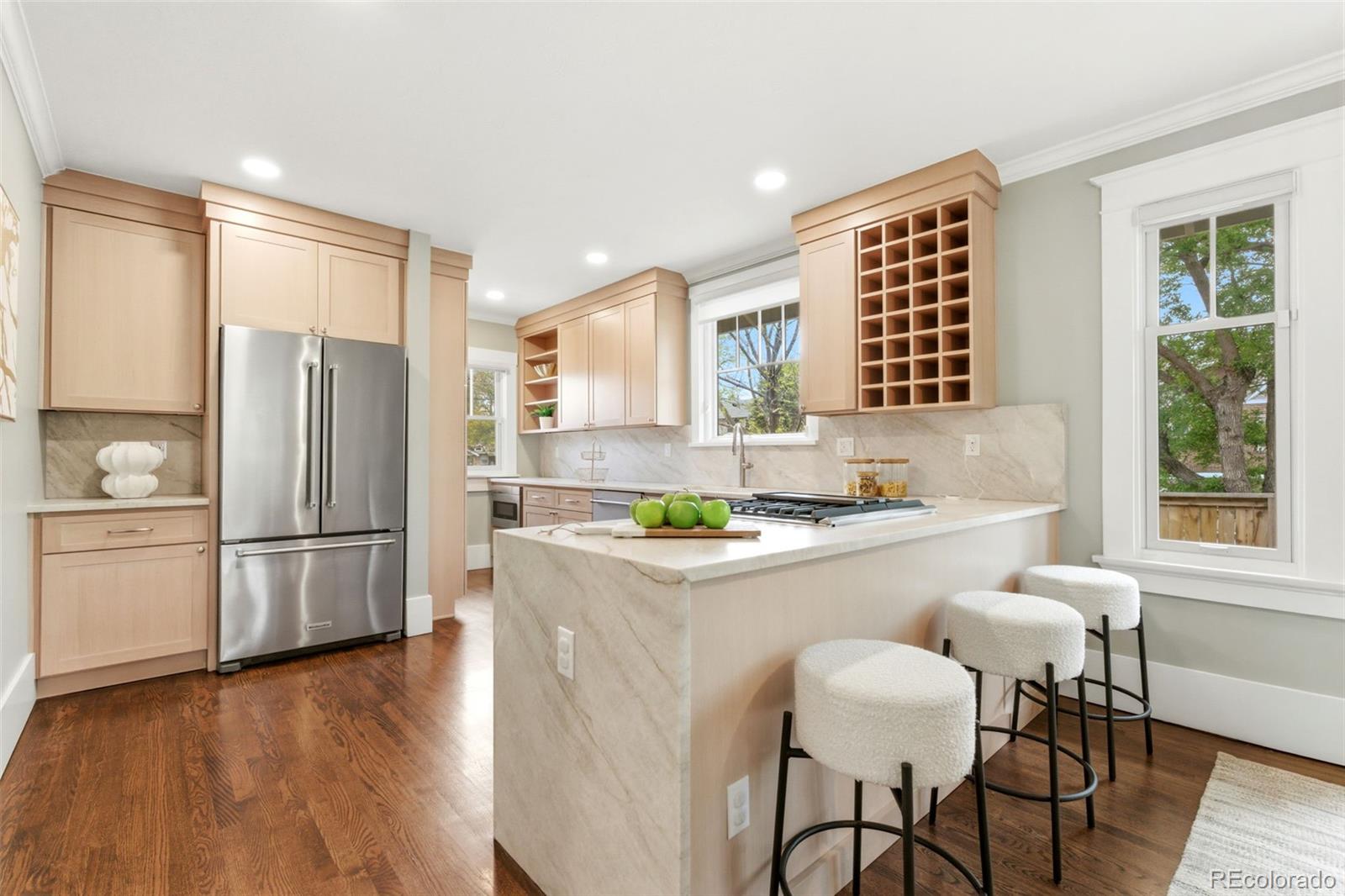 MLS Image #6 for 800  monroe street,denver, Colorado