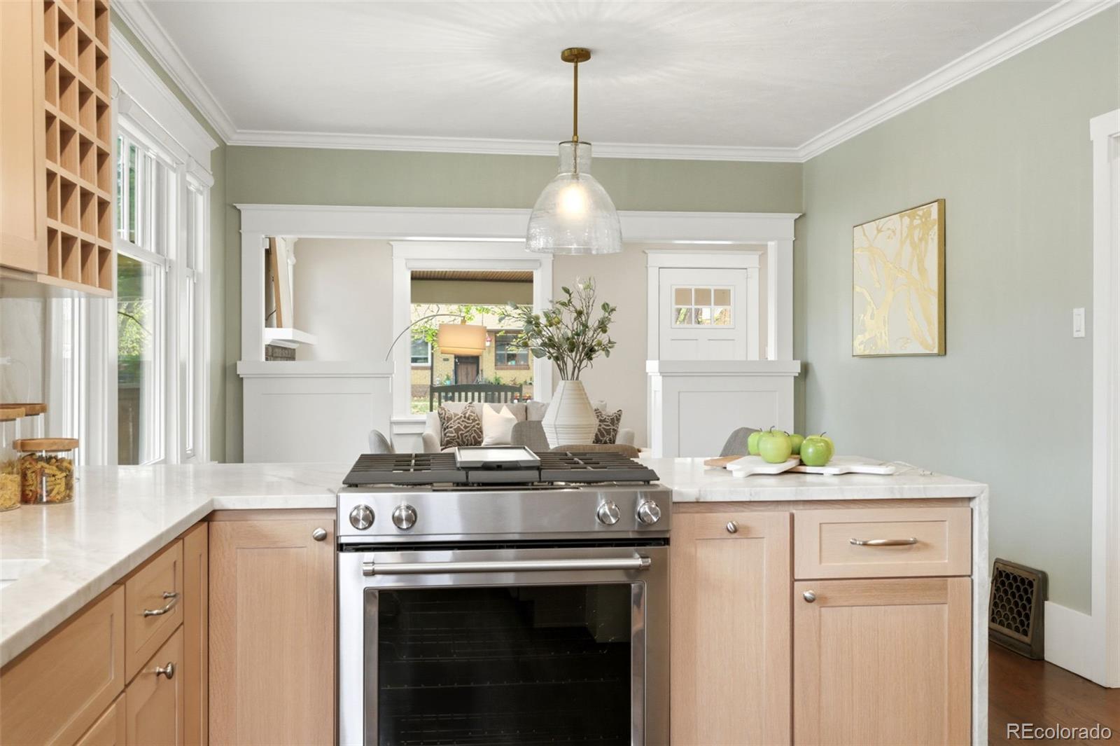 MLS Image #8 for 800  monroe street,denver, Colorado