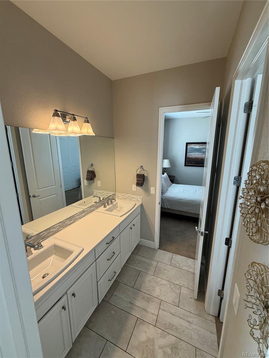 MLS Image #19 for 27505 e elmhurst place,aurora, Colorado