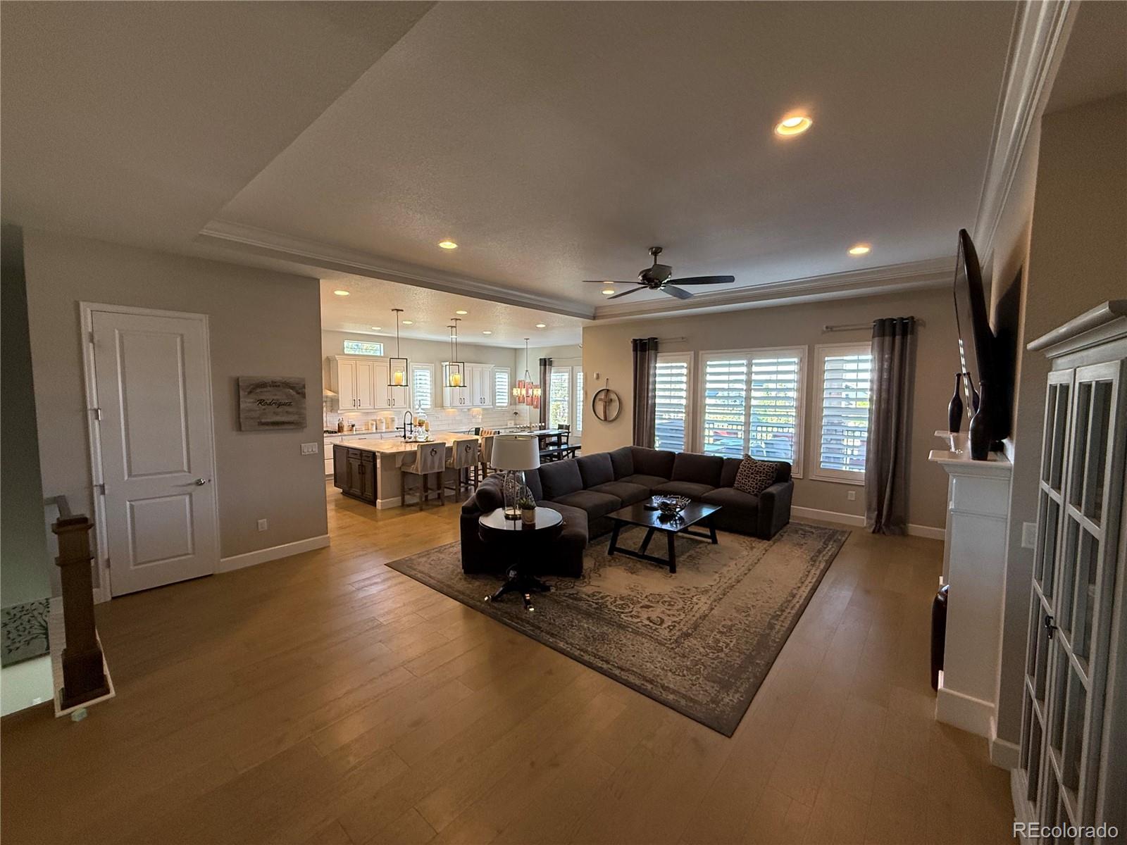 MLS Image #3 for 27505 e elmhurst place,aurora, Colorado
