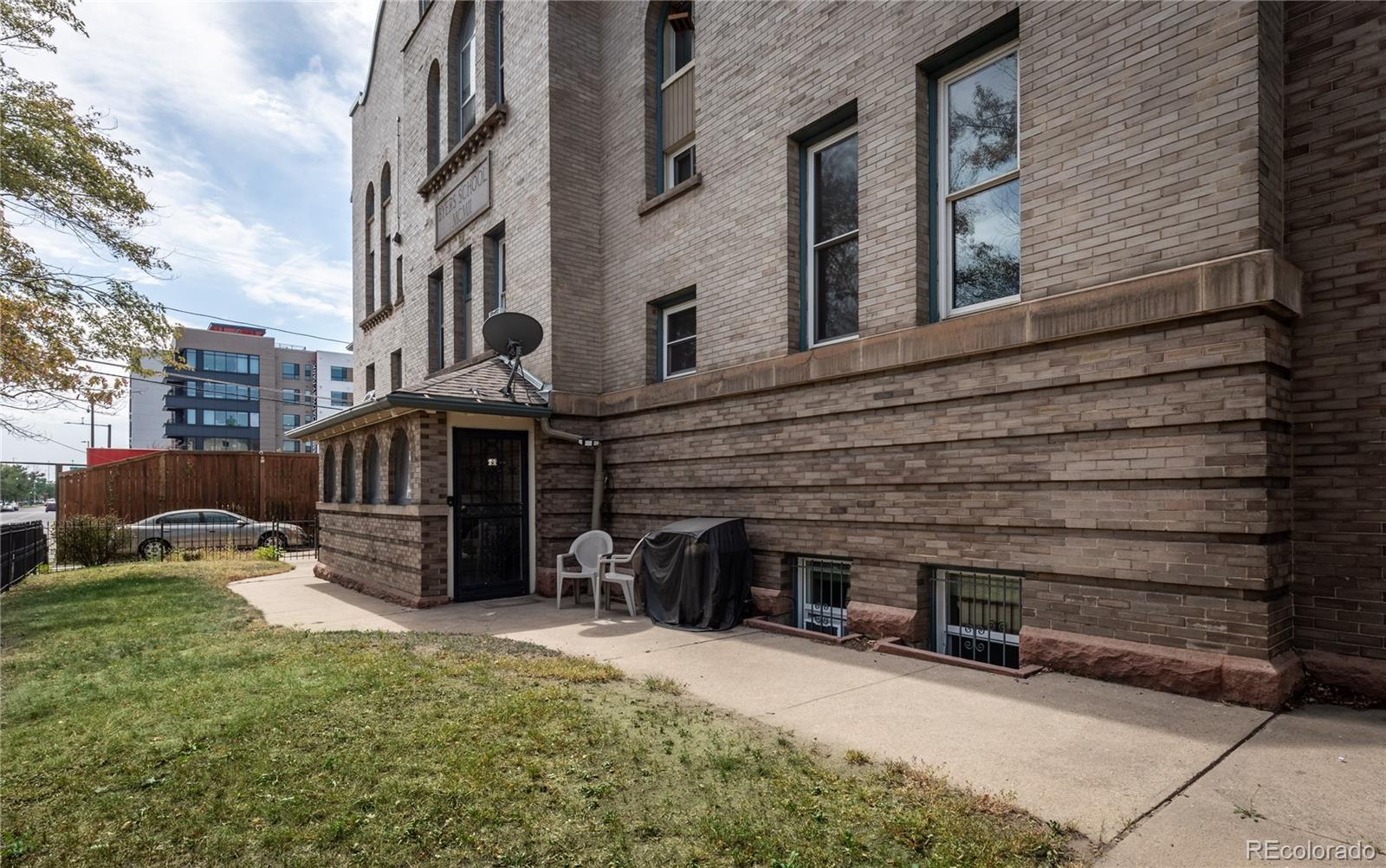 MLS Image #21 for 108 w byers place g1,denver, Colorado